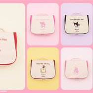 トラベルポーチ