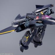 「DX超合金 VF-17S ナイトメアステルスバルキリー（ガムリン木崎機）」