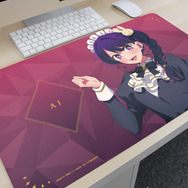 TVアニメ『【推しの子】』描き下ろし アイ 星空メイドver. マルチデスクマット　使用イメージ