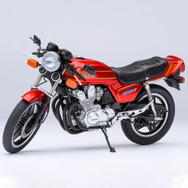 AUTOart 1/12スケール ホンダ CB750F 「バリバリ伝説」 (「巨摩 郡」 ヘルメット付属)