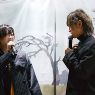 市川蒼、岡本信彦