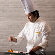 【ザ ストリングス 表参道　製菓長】高橋 祐二