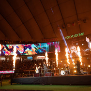 Netflix大会応援ソング 稲葉浩志「タッチ」東京ドームパフォーマンス