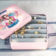 TVアニメ『薬屋のひとりごと』×フェリシモ「イメージフレーバーティーの会」使用イメージ