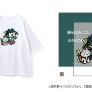 TVアニメ『薬屋のひとりごと』×猫部「地域猫チャリティークリアファイルセット2026」（左）と「地域猫チャリティーTシャツ2026」