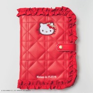 「Maison de FLEUR×HELLO KITTY いちごマルチケースBOOK RED」
