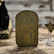 TVアニメ『遊☆戯☆王デュエルモンスターズ』×SuperGroupies　「失われた王（ファラオ）の記憶 モデル ペーパーウェイト」イメージ