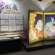 「進撃の巨人」兵長との「心臓を捧げよ」ツーショが撮れるフォトスポットに感動…！デンジとレゼにも会えるMAPPAブース【AnimeJapan 2026 ブースレポ】