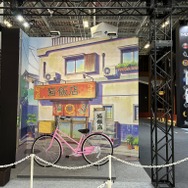 「進撃の巨人」兵長との「心臓を捧げよ」ツーショが撮れるフォトスポットに感動…！デンジとレゼにも会えるMAPPAブース【AnimeJapan 2026 ブースレポ】