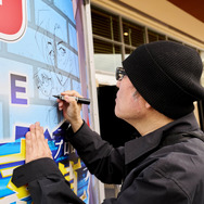 『名探偵コナン』原作者・青山剛昌「名探偵コナン・ワールド」体験の様子