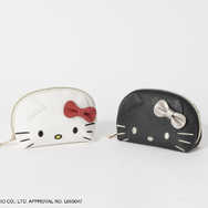 ハローキティ × grove「シェル型フェイスポーチ」全2色