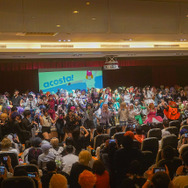 ステージ「アコスタダンスタイム」