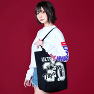 ウルトラマンティガ 30th トートバッグ／4,400円(税込)