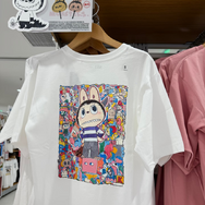 ユニクロのラブブTシャツ①  （写真：合同会社Rouse  李啓源）