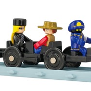 タカラトミー「プラレール 銀河鉄道999　999号」メーテル、鉄郎、車掌のプラキッズ　使用イメージ