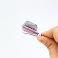 日焼けキティクリップ