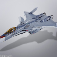 「DX超合金 VF-31Ａ カイロス マクロスΔ10th Anniv.」