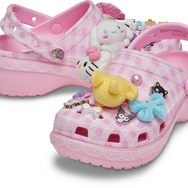 ハローキティ アンド フレンズ クラシック プラットフォーム クロッグ
