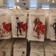 「エヴァ」使徒がハウステンボスに…!? NERV職員になってミサトさんからの任務遂行！ グルメ＆グッズも【フォトレポ】