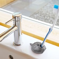 キン肉マンペン立て