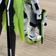 「RG 1/144 フリーダムガンダム -APEX LEGENDS(TM) クリプト Ver.-」