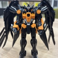 「RG 1/144 ウイングガンダムゼロ EW -APEX LEGENDS(TM) ヴァルキリー Ver.-」