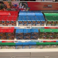 ポケモンカード簡体中国語版（写真：合同会社Rouse  李啓源）