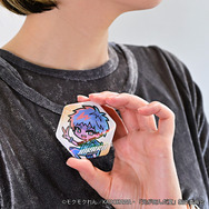 オーロラ缶バッジ（全4種） ¥715（税込）