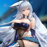 「アズールレーン 信濃 寝待の銀輿Ver. 1/7スケール 完成品フィギュア」