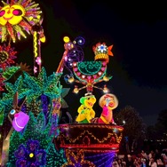 東京ディズニーランド・エレクトリカルパレード・ドリームライツが25周年！記念メッセージ入りスペシャル画像も登場【ディズニー】