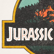 GU「KIDSグラフィックT JURASSIC WORLD」カラー： 30 NATURAL　前面アップ