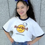 ハードロックカフェ 「Hello Kitty Collection」横浜店 Hello Kitty Ringer T-shirt　着用イメージ
