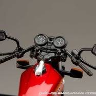 HJB240201BD バリバリ伝説 1/24 完成品バイク 巨摩郡 / Honda CB750F 後期角ミラー