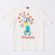 JOURNAL STANDARD「MICKEY MOUSE / ミッキー マウス 別注 サッカー プリント Tシャツ ホワイト」