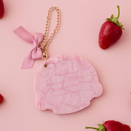 サンリオ「マイスウィートピアノ」×Maison de FLEUR　コラボグッズ「マイスウィートピアノ スライドミラーチャーム」裏面