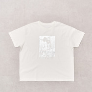 ハローキティシルバー箔プリントTシャツ（￥3,490）