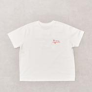 ステッカー風デザインTシャツ（￥3,490）