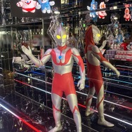 ウルトラマン　ミート＆グリート