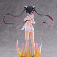 1/7スケールフィギュア　ダンジョンに出会いを求めるのは間違っているだろうかⅤ「ヘスティア」神威解放Ver.