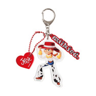 JESSIE / HEART KEYCHAIN