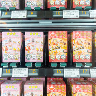 「ちいかわ」自販機
