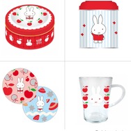 りんごジャムサンドクッキー缶、アクリルコースター、アップルキャラメル紅茶缶、耐熱グラスマグ