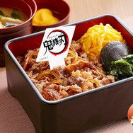 煉獄杏寿郎（れんごくきょうじゅろう）のうまいうまい牛鍋弁当