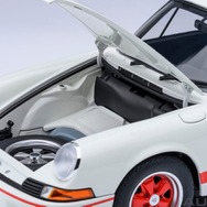 「AUTOart 1/18スケール ポルシェ 911 カレラ 2.7 RS (サーキットの狼／早瀬 佐近)」