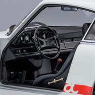 「AUTOart 1/18スケール ポルシェ 911 カレラ 2.7 RS (サーキットの狼／早瀬 佐近)」