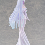 「エミリア ウェディングドレスVer. 1/7スケールフィギュア」
