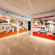 展覧会「SOS展～世界を大いに盛り上げた涼宮ハルヒの展～」
