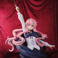 『ゼロの使い魔』ルイズ 20th Anniversary Full scale bust model