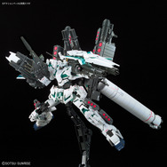 「ＲＧ 1/144 フルアーマー・ユニコーンガンダム」