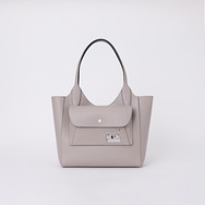 フルラ レア S トート価格：￥79,200(税込)